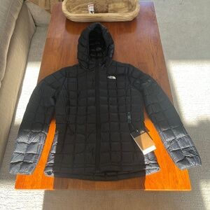 Quilted Black North Face Winter Coat- Women’s Aconcagua 3 Hoodie- NWT- Small